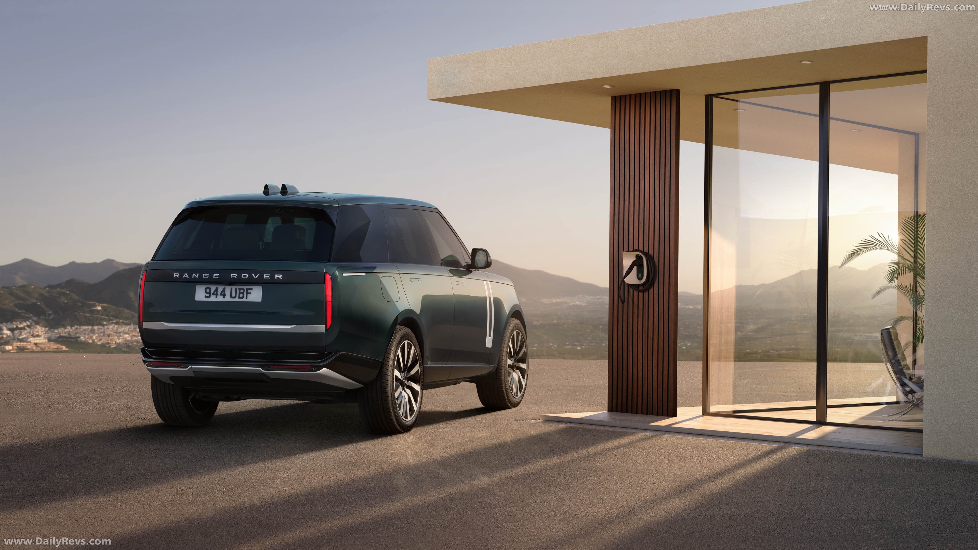 2027 Land Rover Range Rover Electric Rear View